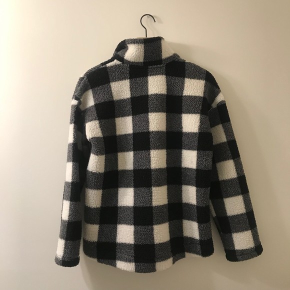 Old Navy Buffalo Plaid Half Zip Sherpa Pullover Sweater - Medium - Picture 4 of 4